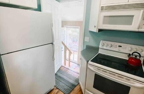 Spring Lake House | Relax at Cherry Street Cottage Near the Beach