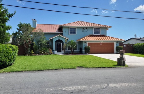 Boynton Beach House | Relax at My Pool Home Watch the boats go by 6 Min to the Beach Read the Reviews