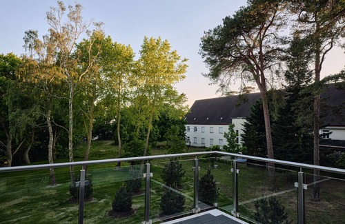 Zirchow Apartment | Relax at Pine Hill Resort: new, modern apartment C 7 with garden view