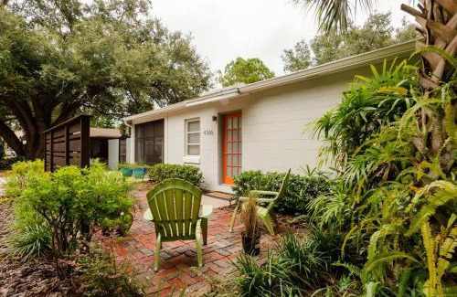 South Westshore House | Relax at Renellie