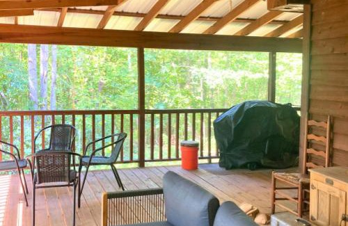Mill Spring House | Relax at Saddleback