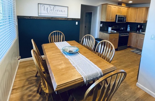 Arroyo Grande House | Relax by Pismo Beach Pier, stay at our 3-bedroom Arroyo Grande retreat