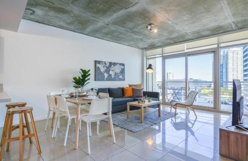 Midtown Apartment | Relax Family Midtown - free parking & Great pool