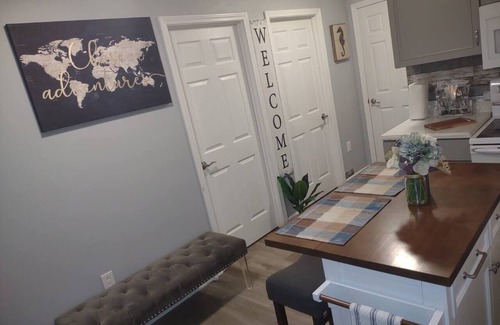 Murfreesboro Other | Relax Farm house - Self check in/WIFI -Tiny House