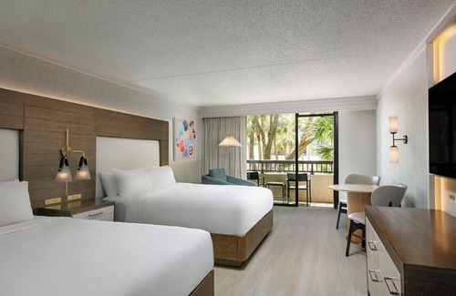Shipyard Plantation Hotel | Relax in 2 Units w/Balcony & Pool, Close to Hilton Head's Beautiful Beach!