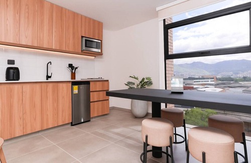 San Diego Apartment | Relax in Style - 1BR Poblado Apt w/Jacuzzi & WiFi