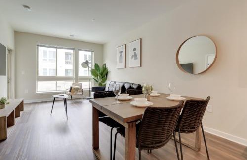 Jefferson Manor Apartment | Relax in Style Minutes from DC and Alexandria