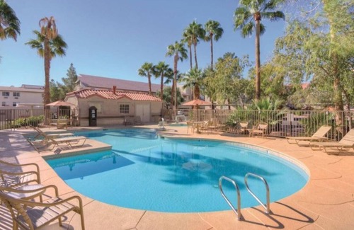 Paradise Condo | Relax in Your Adobe Style 2BR Condo Near the Las Vegas Strip ~ Special Offer!