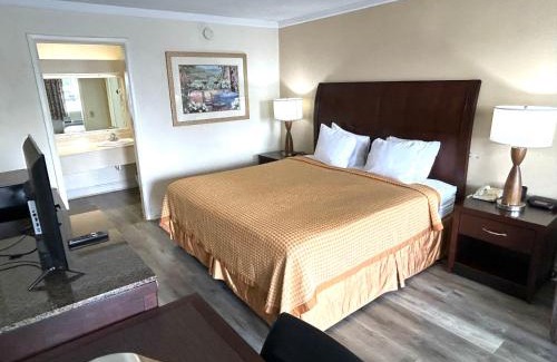 Perry Hotel | Relax Inn Perry National Fairgrounds Area I-75