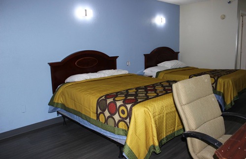 Canton Hotel | Relax Inn