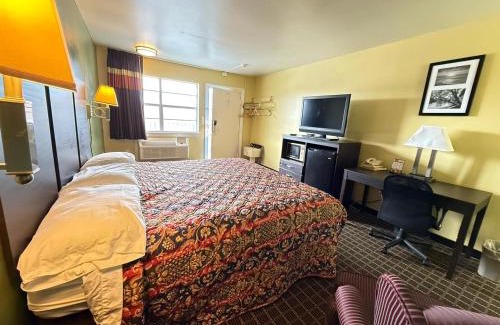 Hampton Hotel | Relax Inn