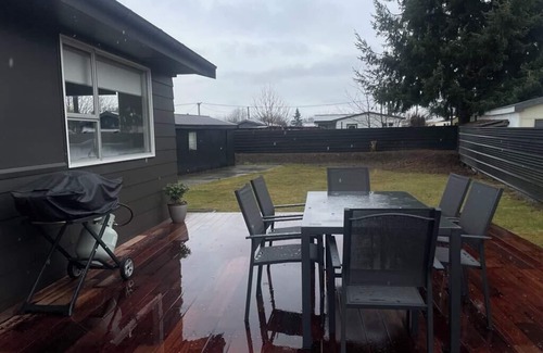 Twizel House | Relax @ Jollie - Cozy 3-Bed Home, Central Twizel