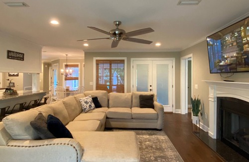 Enterprise Other | RELAX ! Pet friendly, 3 BR home. Close to everything in town and Fort Rucker