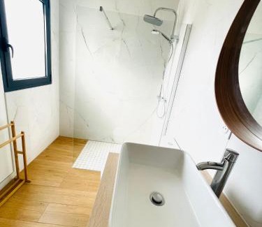 Le Porge House | Relax plage et bassin
