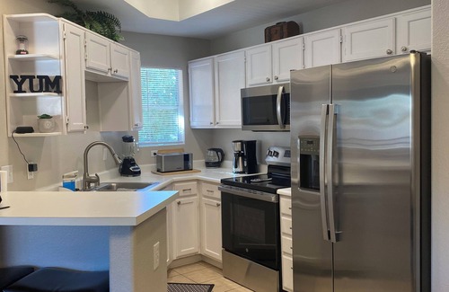 North Mountain Condo | Relax Poolside in your private, Clean, Beautiful, Quiet Vacation Condo