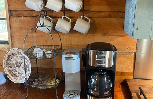 Mentone Cabin | Relax & Recharge @ Cottonwood Cabin-Lookout Mountain/Mentone Brow-front Retreat