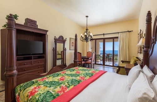 Los Cabos Hotel | Relax & Recharge in Your 1BR Hacienda Encantada Condo