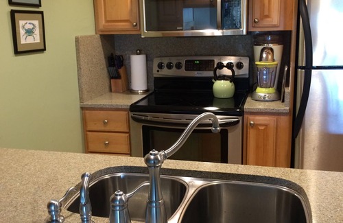 Saint Helena Island Villa | Relax & Regroup at the Beach-Fall specials! Call today!