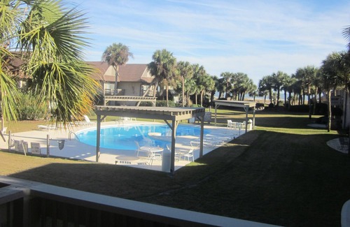 Saint Helena Island Villa | Relax & Regroup at the Beach-Fall specials! Call today!