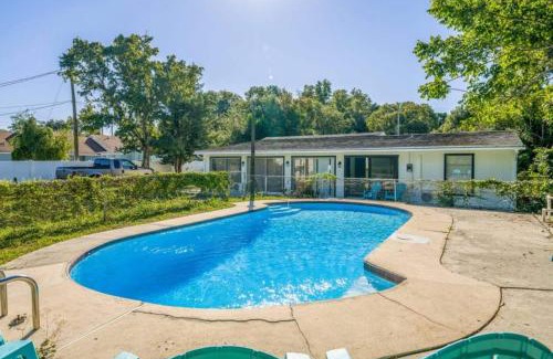 Orlando House | Relax & Unwind 1br Retreat Wpool Access & Wi-fi