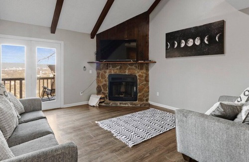 Chattanooga House | Relax with the whole family at this peaceful place to stay
