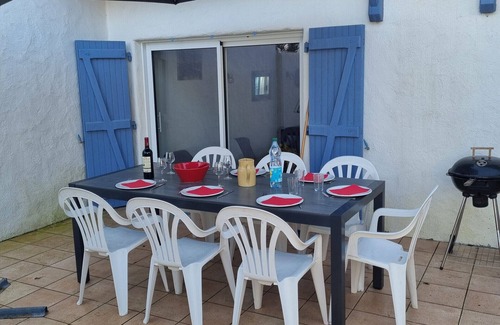 La Gueriniere House | Relaxation and sharing at "Sables d'Or"