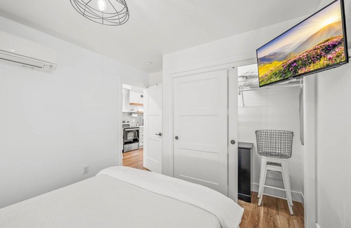 Beaverton House | Relaxation Awaits!
