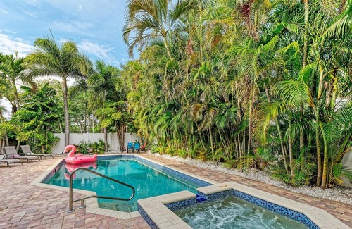 Tierra Verde House | Relaxed, spacious hideaway in Tierra Verde, near everything!
