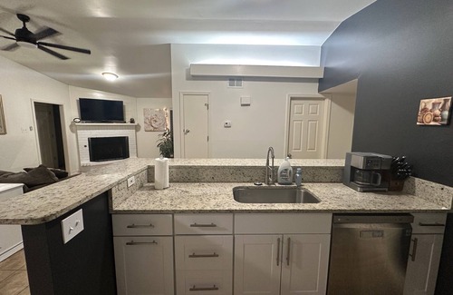 Little Rock House | Relaxing 2-bedroom home in the heart of West Little Rock with a hot tub.