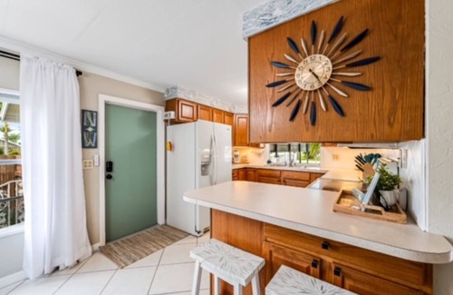 Iona House | Relaxing 2Bd, 2Ba home in Fort Myers, close to the beach! Sleeps 6