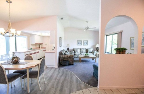 Port Charlotte House | Relaxing 2BR pool home close to attractions - Charlotte's Dream