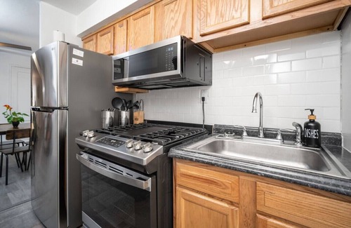 Deanwood Apartment | Relaxing 420-Friendly Suite Near Metro, Attractions & Dispensary