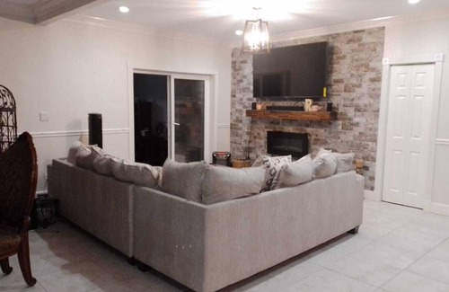 Bahamia West House | Relaxing and quiet home with private pool, 5 minutes from the beach