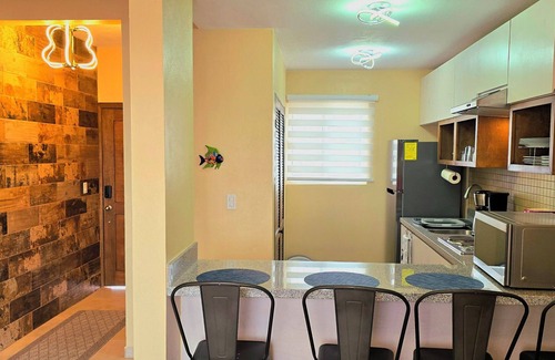 La Fonda Apartment | Relaxing, Beach Front Escape nEV Charger Level 2 on-site ⚡️(power outlet only)