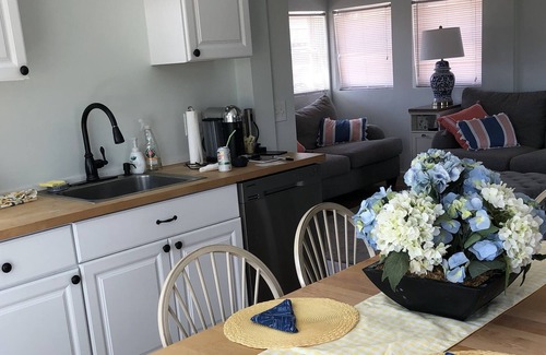 Hull House | Relaxing Beach Getaway 375. per night, 3 night minimum