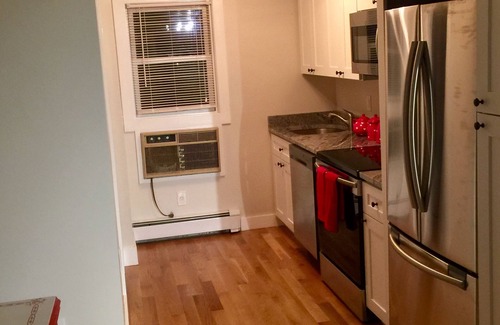 Ogunquit Condo | Relaxing Beach Retreat Minutes Away from the Beach and Downtown