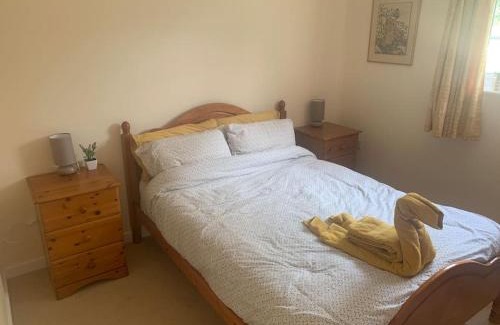 Eye House | Relaxing country cottage bungalow