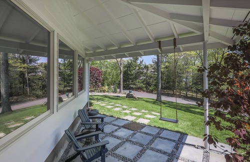 East Hampton House | Relaxing East Hampton Home with Heated Pool + Harbor Access + Chef's Kitchen