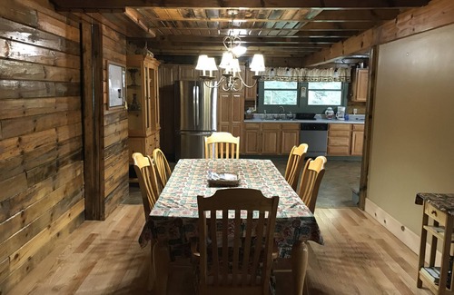 Lake Luzerne House | Relaxing Forest Retreat/minutes from Lake George