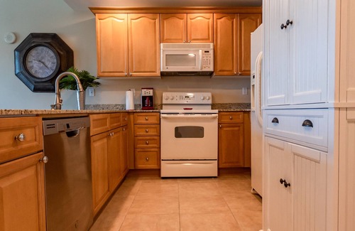 Upper Grand Lagoon Condo | Relaxing Getaway, Reflections Spa & Resort - Snowbirds Welcomed