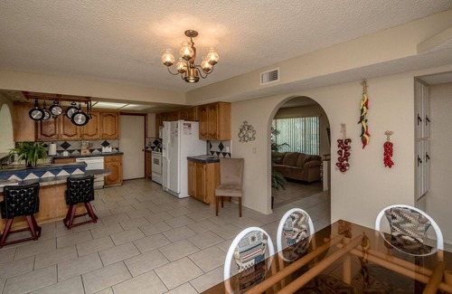 Lake Havasu City House | Relaxing getaway, Dog Friendly.
