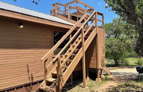 Fredericksburg Apartment | Relaxing Getaway at The Milky Way Cabin, *Not Pet Friendly