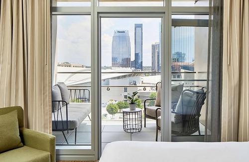 Sobro Hotel | Relaxing Haven in the Heart of Nashville! Indoor Pool, Pets Allowed, Kitchenette