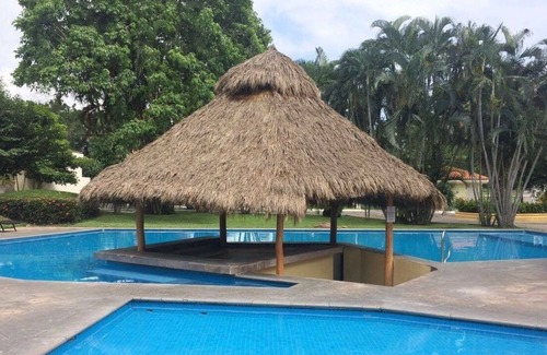 Manzanillo House | Relaxing house near the beach