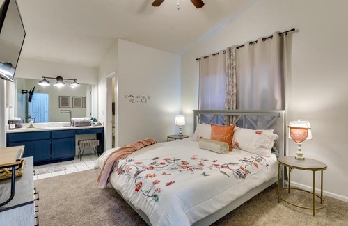 Lynn Haven House | Relaxing Lynn Haven Escape with Screened Porch!
