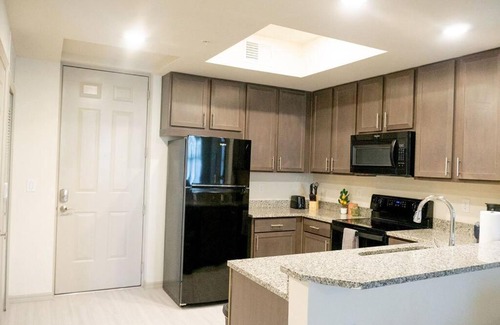 Eastwood Village Apartment | Relaxing Mexico Home with Pool & Hot Tub #308