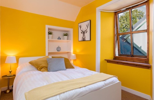 Spittal of Glenshee Cabin | Relaxing mountain lodge for family gatherings and special interest groups
