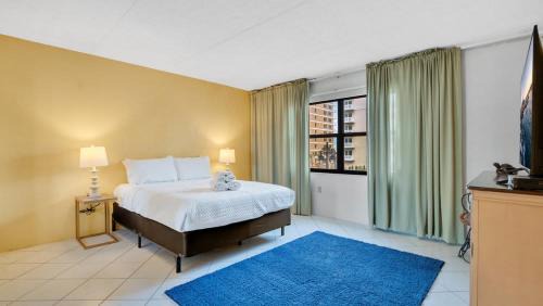 Ocean View Halifax Estates Apartment | Relaxing Ocean Condo Steps from the Beach
