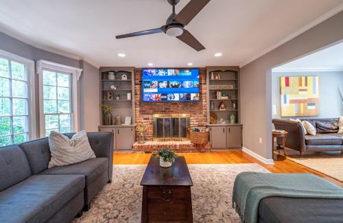 Dunwoody House | Relaxing Open-Air Home with Sunroom & Forest Views