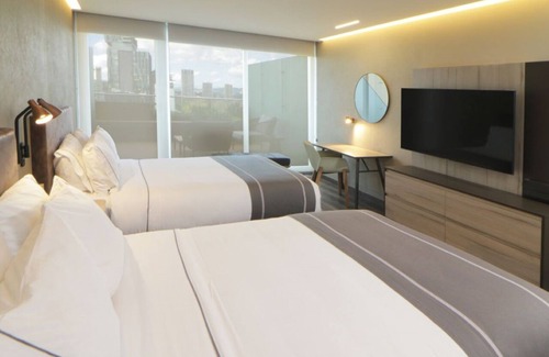 Providencia Hotel | Relaxing Room in Guadalajara – Perfect Central Base to Explore the City